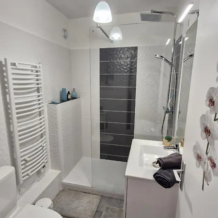 Appartamento - Lumineux Au Calme - 30m De La - Quartier Du Parc Royan